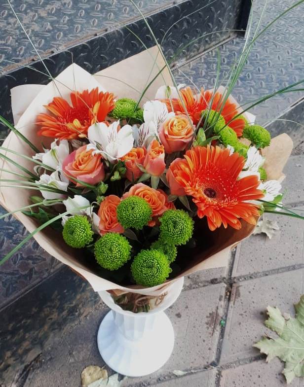 Букет цветов из: Герберы, Хризантемы, Альстромерии и Розы в Спасское Тульская область