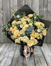 Букет цветов из:  Розы и Лизиантусы в Спасское Тульская область