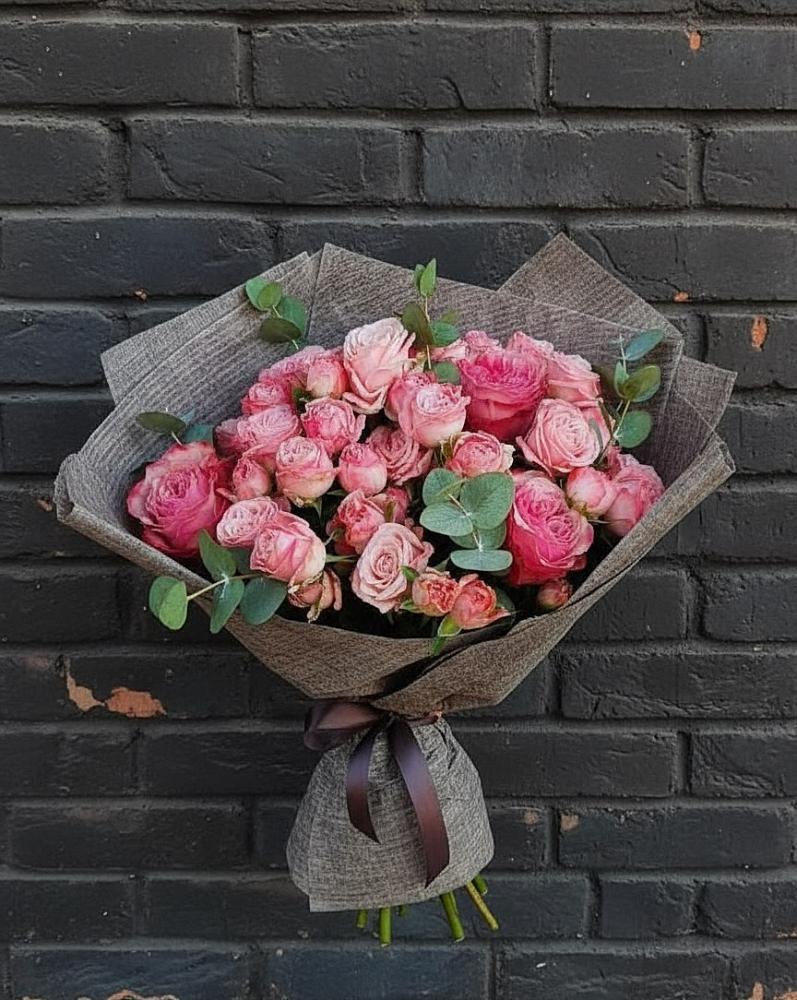 Букет цветов из: Розы в Спасское Тульская область