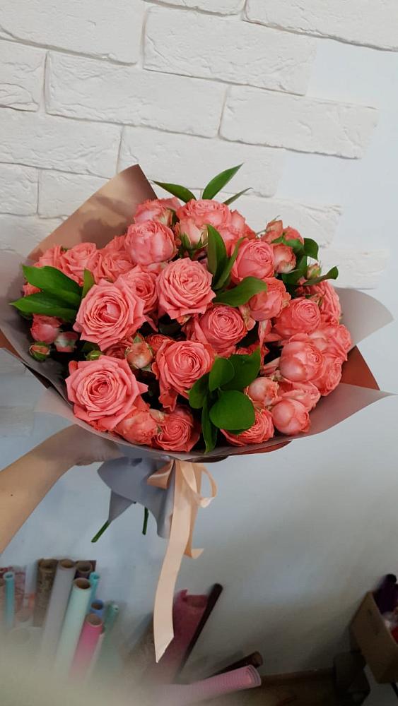 Букет цветов из: Розы в Спасское Тульская область