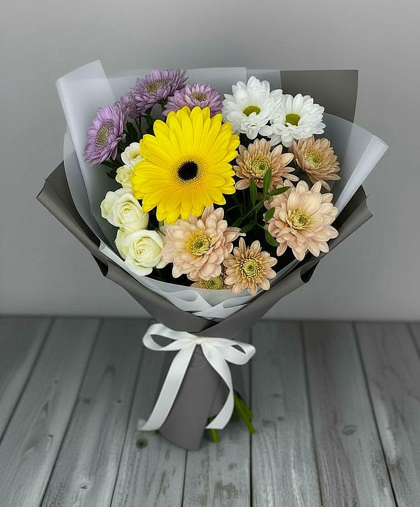 Букет цветов из: Розы, Герберы и Хризантемы в Спасское Тульская область
