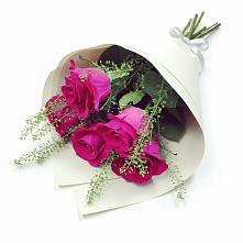 Букет цветов из:  Розы в Спасское Тульская область