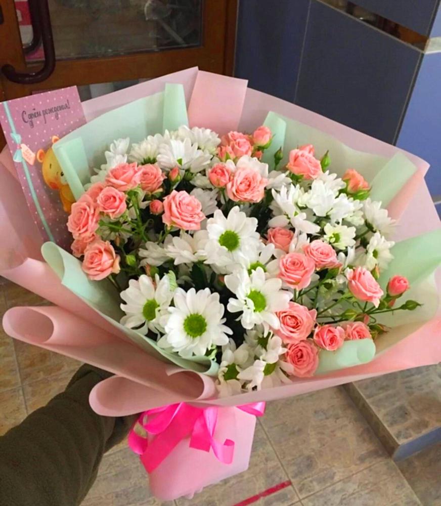 Букет цветов из: Розы и Хризантемы в Спасское Тульская область