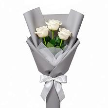 Букет 3 белые розы в Спасское Тульская область