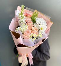 Букет цветов из:  Хризантемы и Розы в Спасское Тульская область