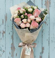 Букет цветов из:  Розы в Спасское Тульская область