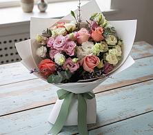 Букет цветов из:  Розы, Лизиантусы и Гвоздики #REPLACE_PRED# Спасское Тульская область