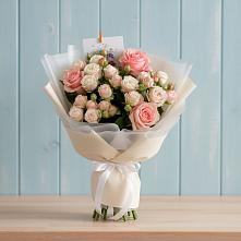 Букет цветов из:  Розы в Спасское Тульская область