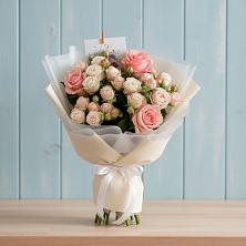 Букет цветов из:  Розы в Спасское Тульская область